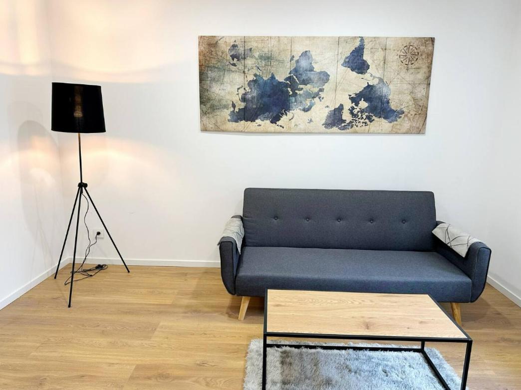 Rs-0 - Appartement F2 Au Rdc A Mulhouse Pour 1-3 Pers Eksteriør billede